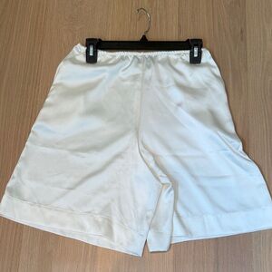 Zara Women's Silk Cream Shorts